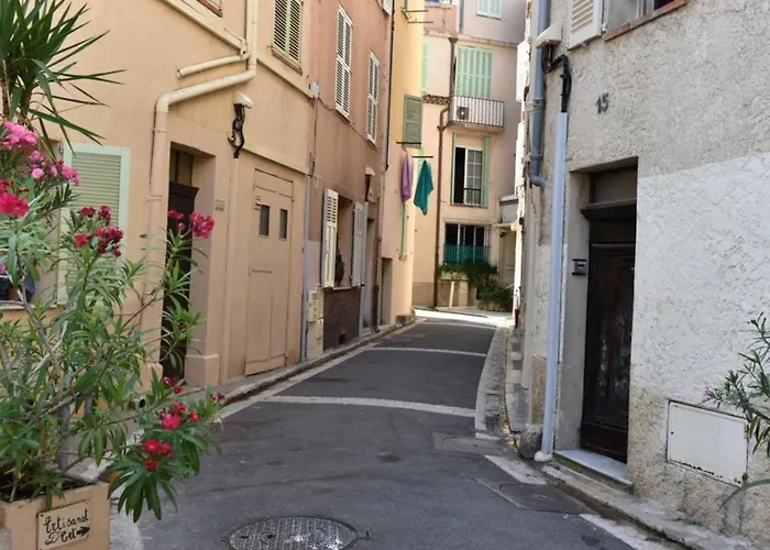 Apartman T2 In The Historic Center Of